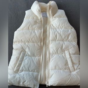 Old Navy Quilted Puffer Vest